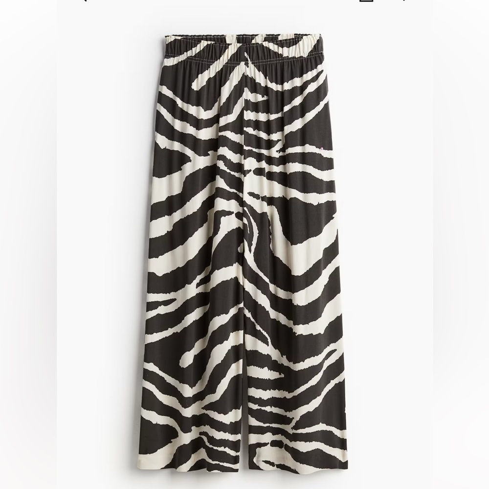 H&M Black and White Zebra Print Wide Leg Pants